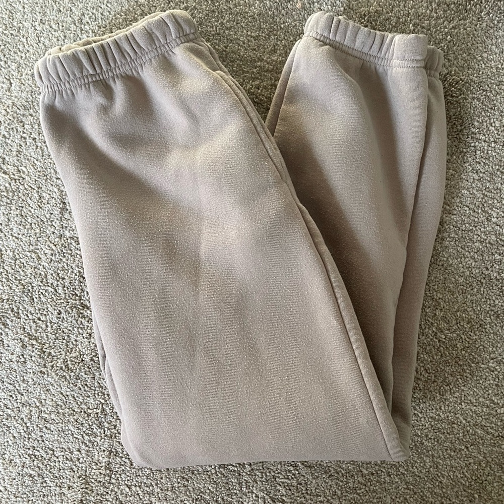 Faded Rose Essentials Women’s Tan Sweat pant Joggers Size Medium